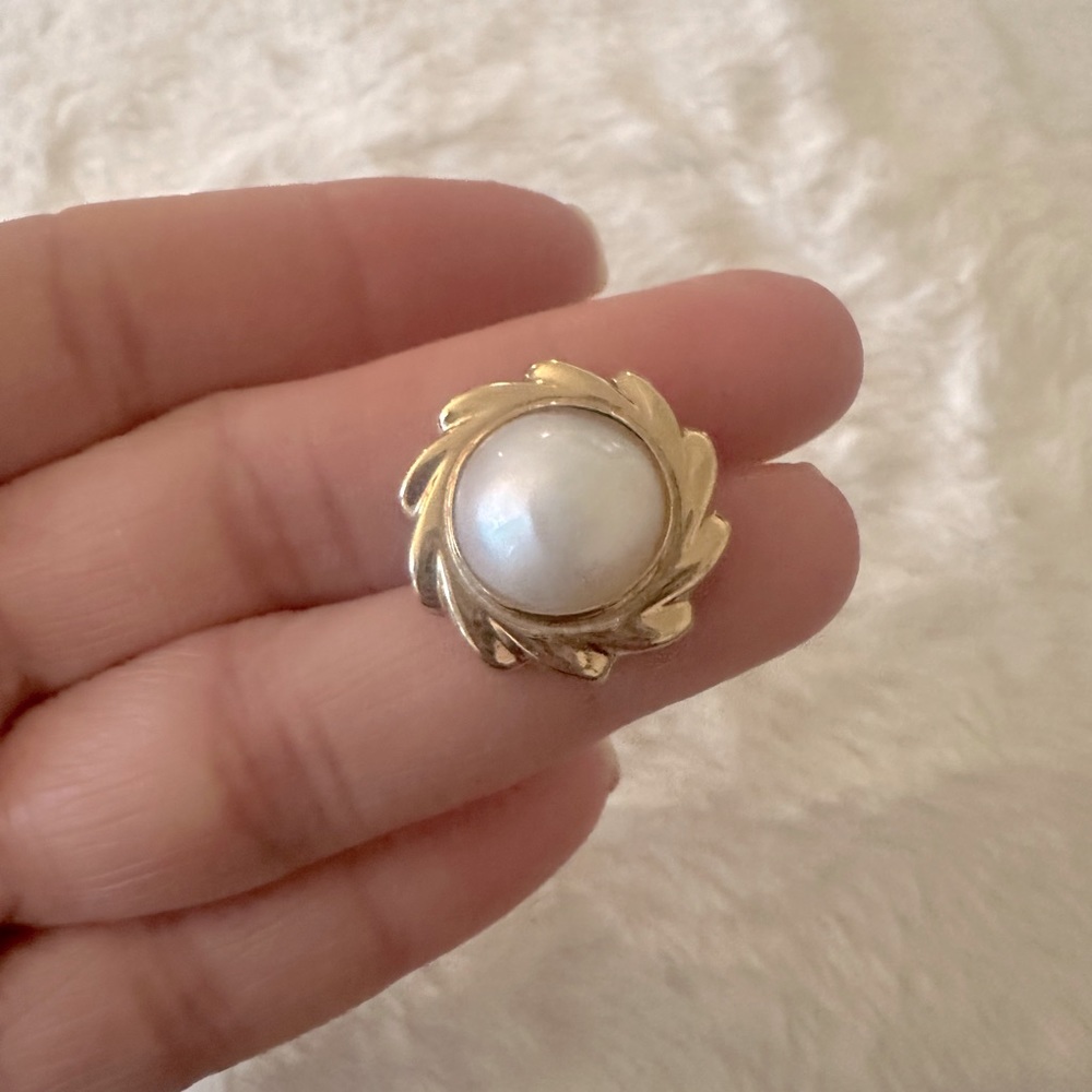 14K Gold Mabe Pearl Enhancer